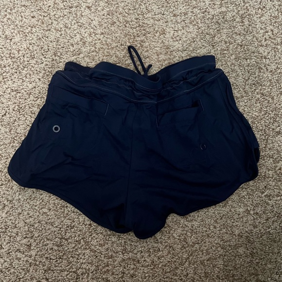Athleta Navy Swim Shorts, size xxs - Picture 2 of 3